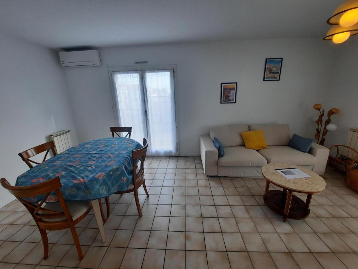 Duplex T3 Avec Terrasses Et Parking, Proche Plages Et Commerces A Anglet - Fr-1-239-859 Bagian luar foto